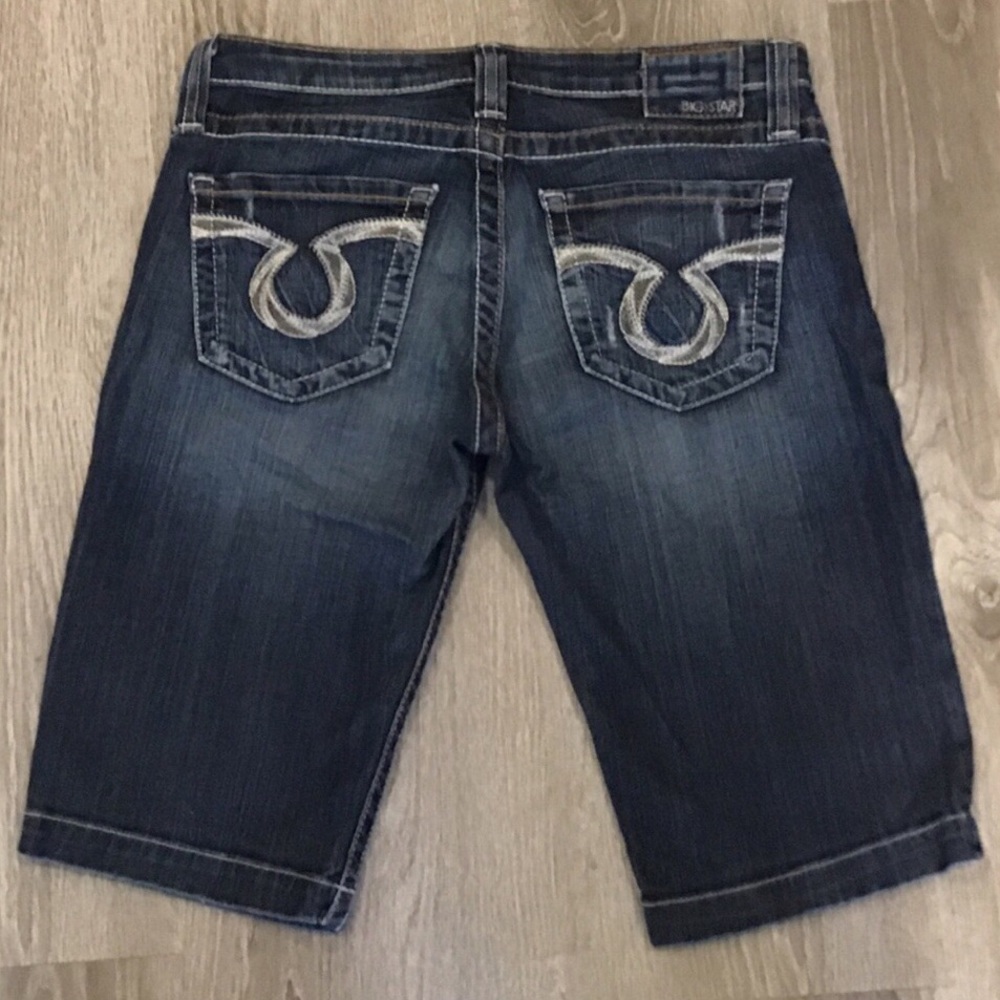 EUC Big Star Vivian Bermuda shorts - Picture 1 of 9